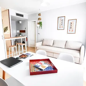  Apartamento Torre Triana, Parking Free Gratis!