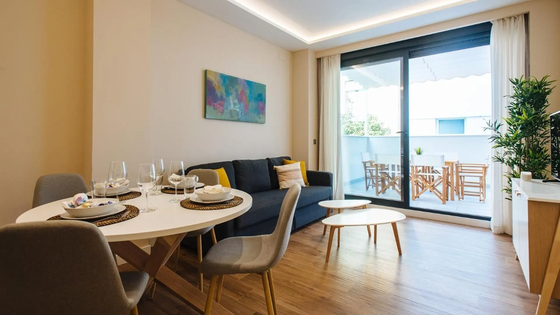 Апартаменты San Martin With Private Terrace Севилья